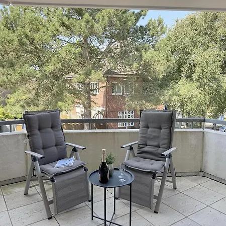 Haus-pole-poppenspaeler-i-whg-02 アパート